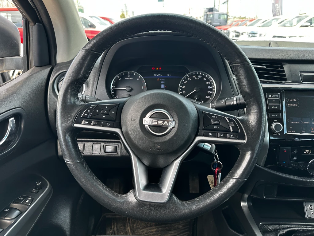 Nissan Navara Navara Dc 4x2 2.3tdi Xe año 2023