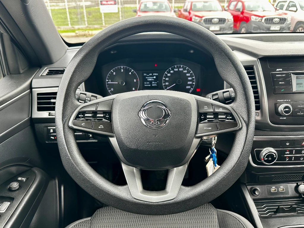 Ssangyong Grand Musso Grand Musso 2.2 4x2 Mt Full-Ql612 año 2023