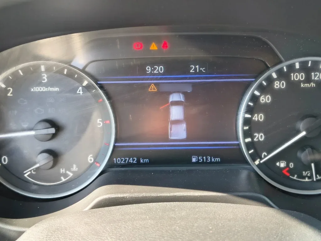 Nissan Navara Dc 4x2 2.3tdi Se año 2023