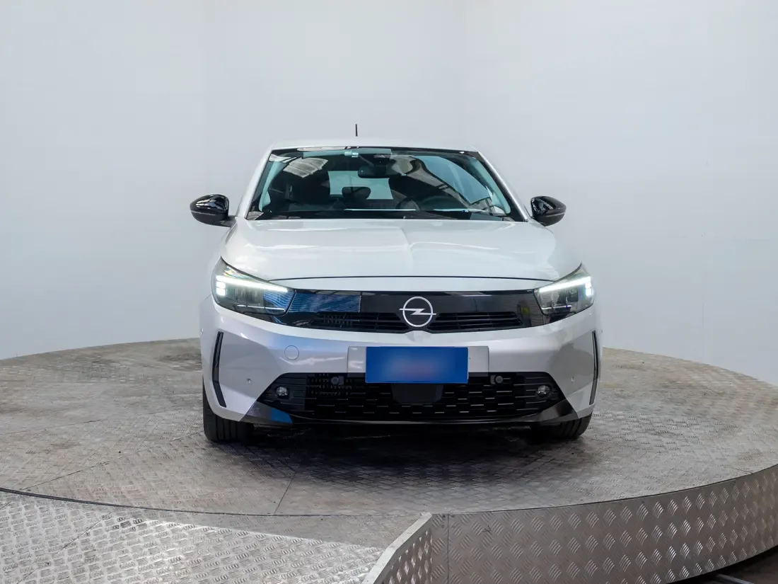 Opel Corsa Corsa 1.2 Edition At año 2024
