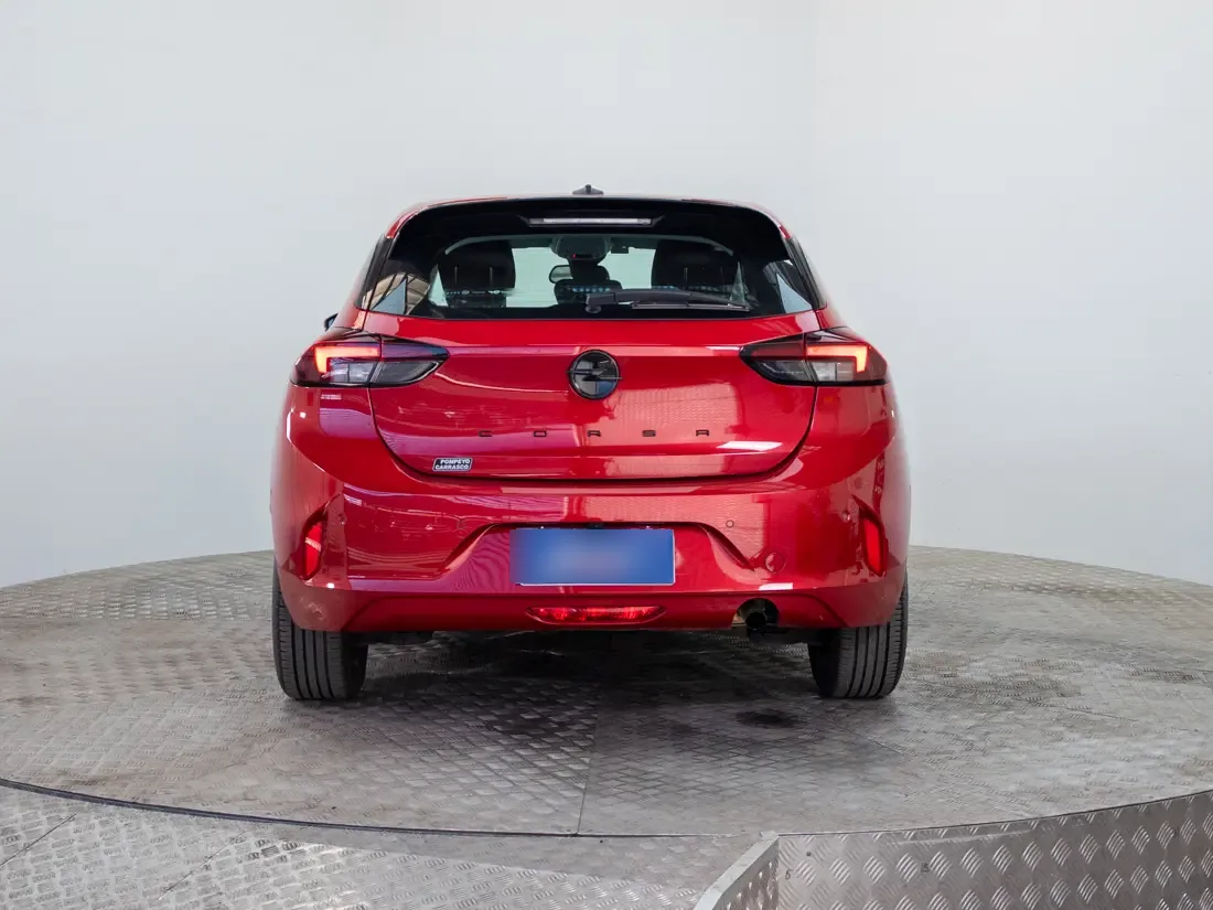 Opel Corsa Corsa Mca Edition Gasolina 100 Hp At año 2025