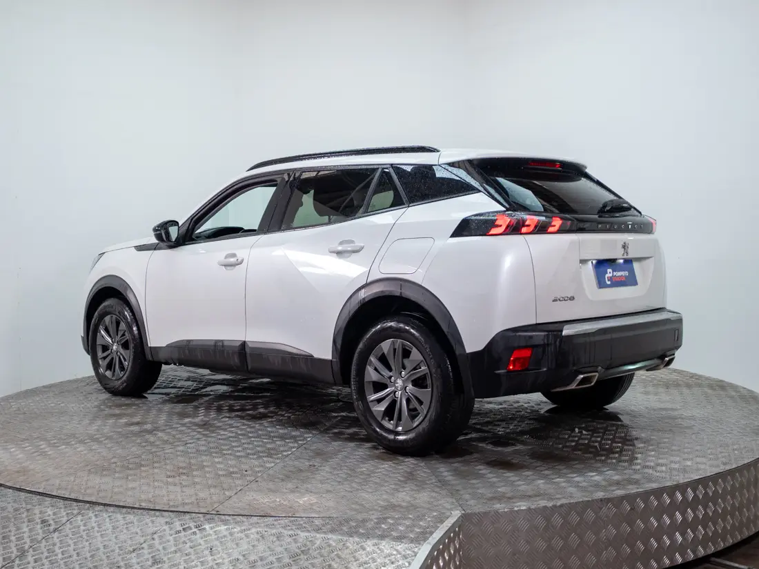 Peugeot 2008 2008 1.2 Active Pack Puretech 130 Mt año 2023