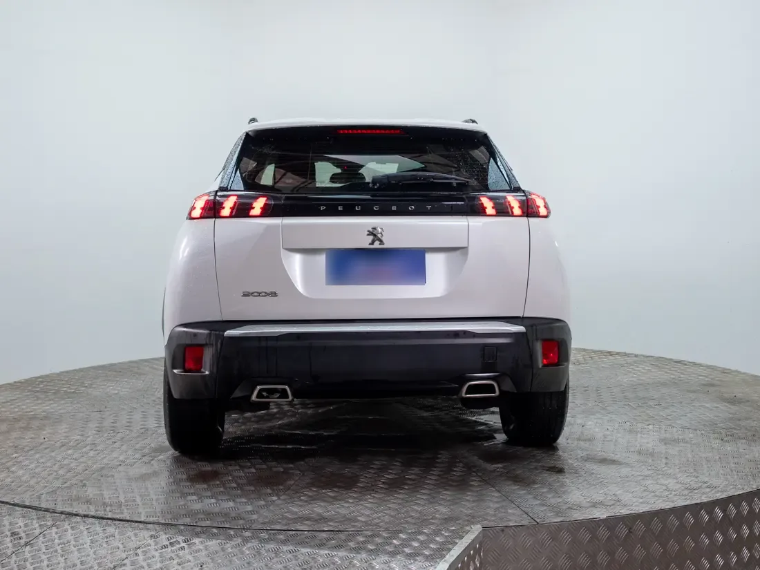 Peugeot 2008 2008 1.2 Active Pack Puretech 130 Mt año 2023