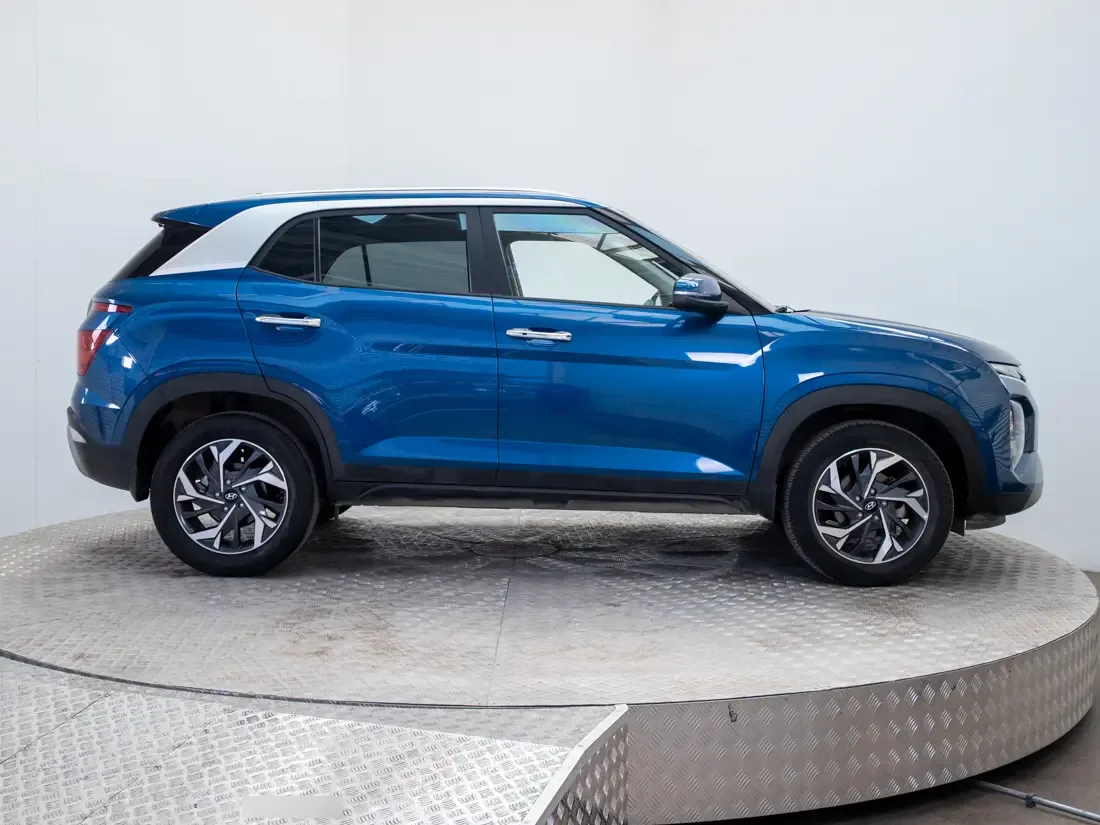 Hyundai Creta 1.5 Plus Su2id 4x2 Cvt At 5p año 2025