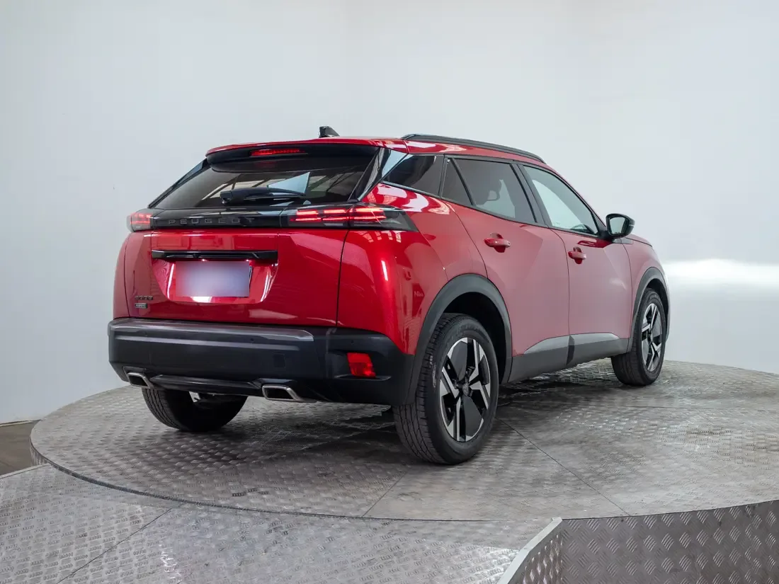 Peugeot 2008 2008 1.2 Active Pack Puretech 130 Mt año 2024