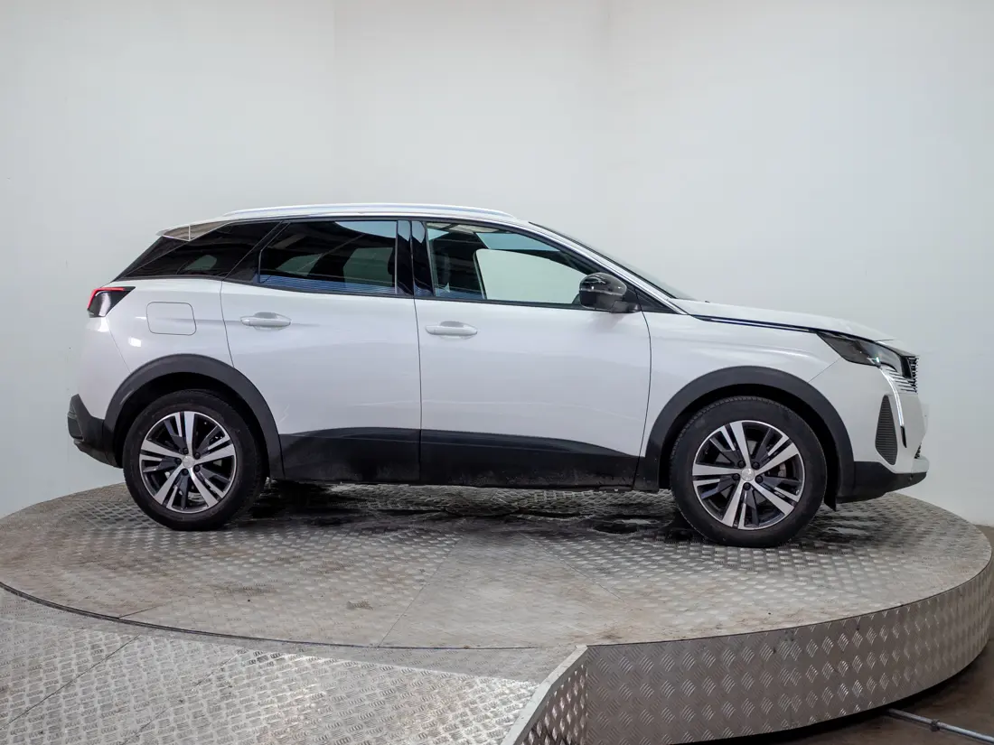 Peugeot 3008 3008 1.2 Active Pack Puretech 130 Mt año 2024