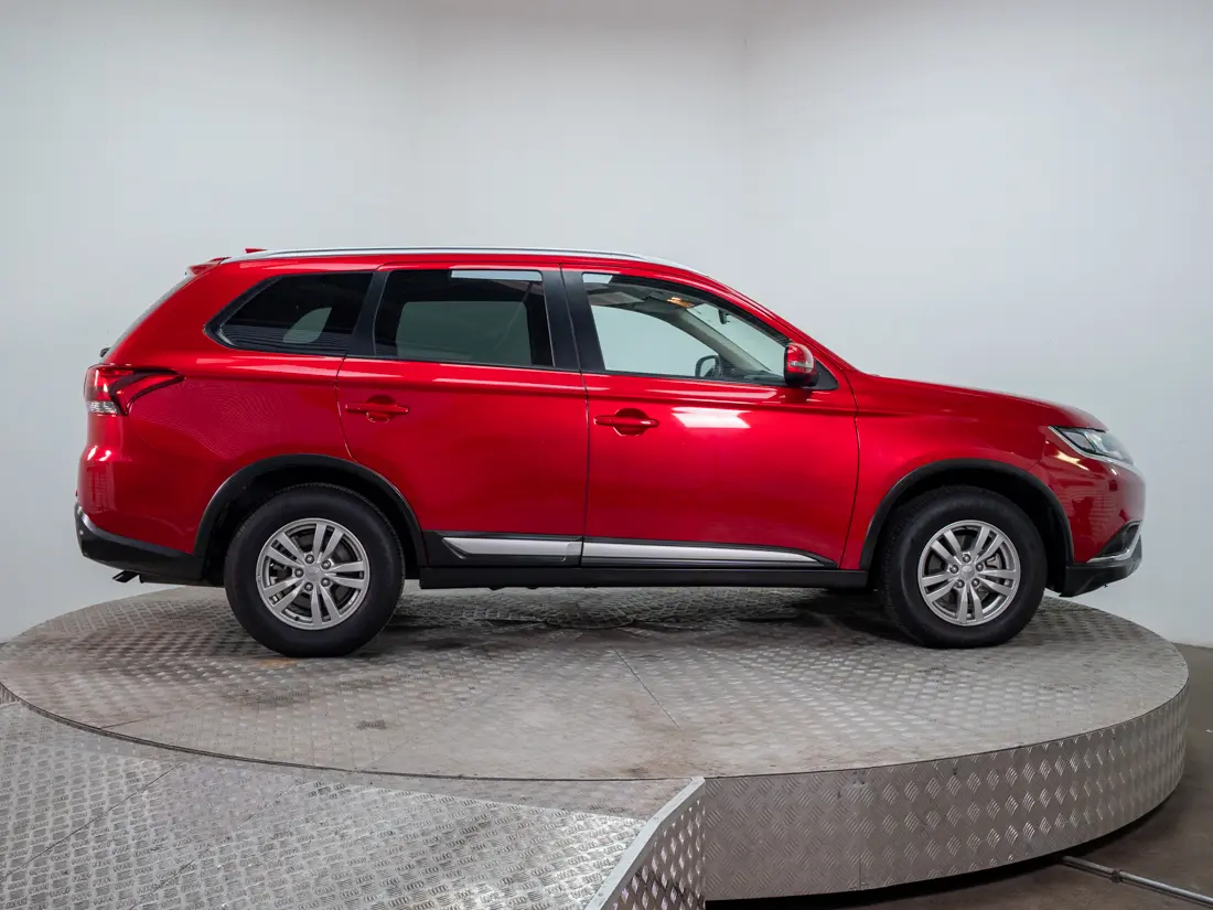 Mitsubishi Outlander Outlander 2.0 At 4x2 año 2023
