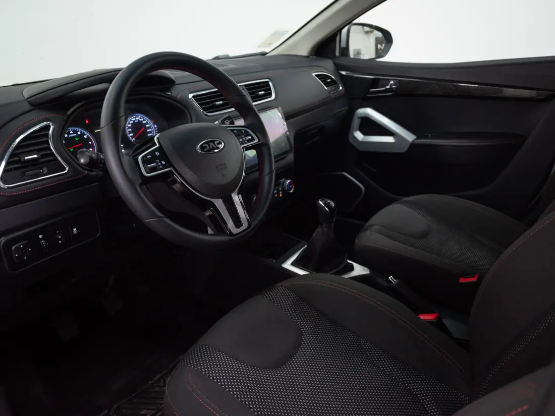 JAC Js2 1.5 Comfort Smart Mt año 2024