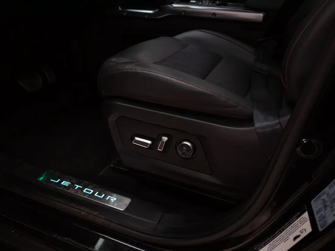 Jetour 2.0 T Limited At 4x4 año 2025
