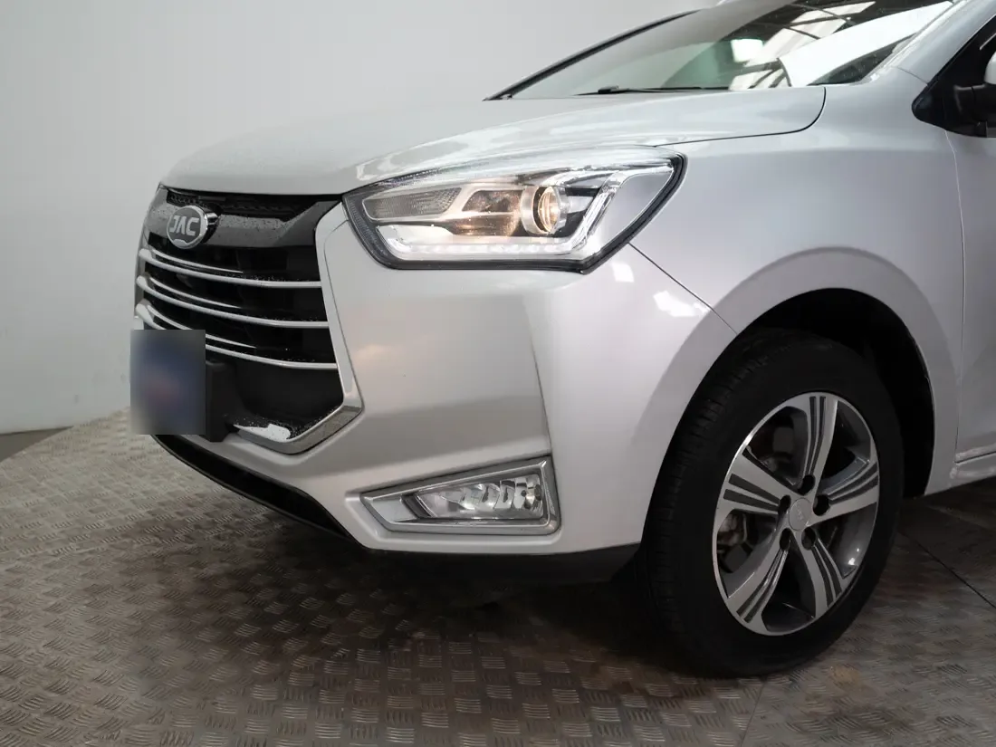 JAC Js2 1.5 Comfort Smart Mt año 2024