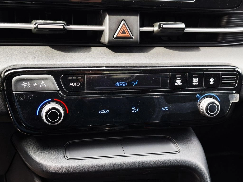 Hyundai Accent Plus año 2025