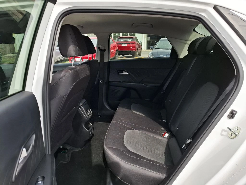Hyundai Accent Plus año 2025