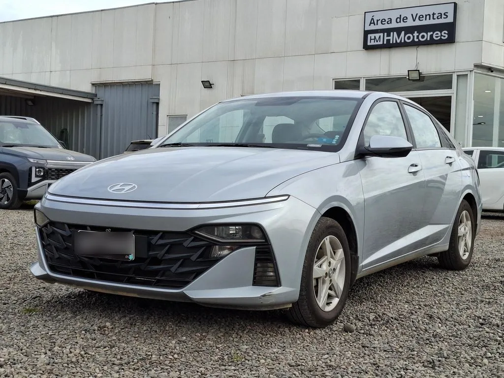 Hyundai Accent Plus año 2025