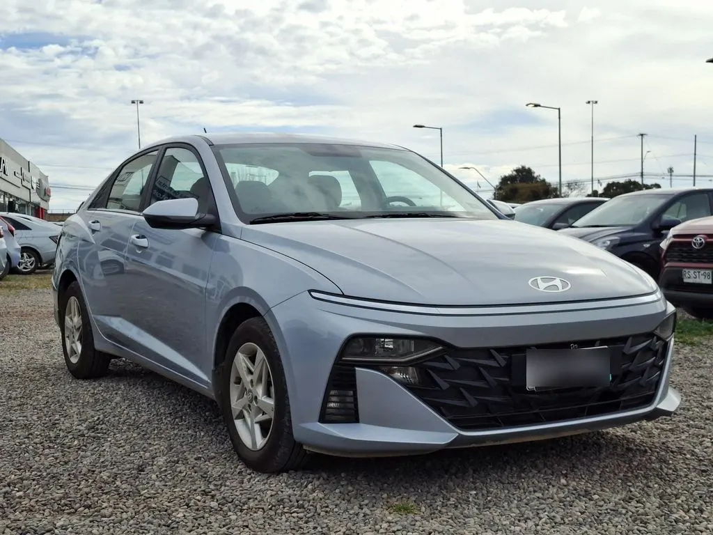 Hyundai Accent Plus año 2025