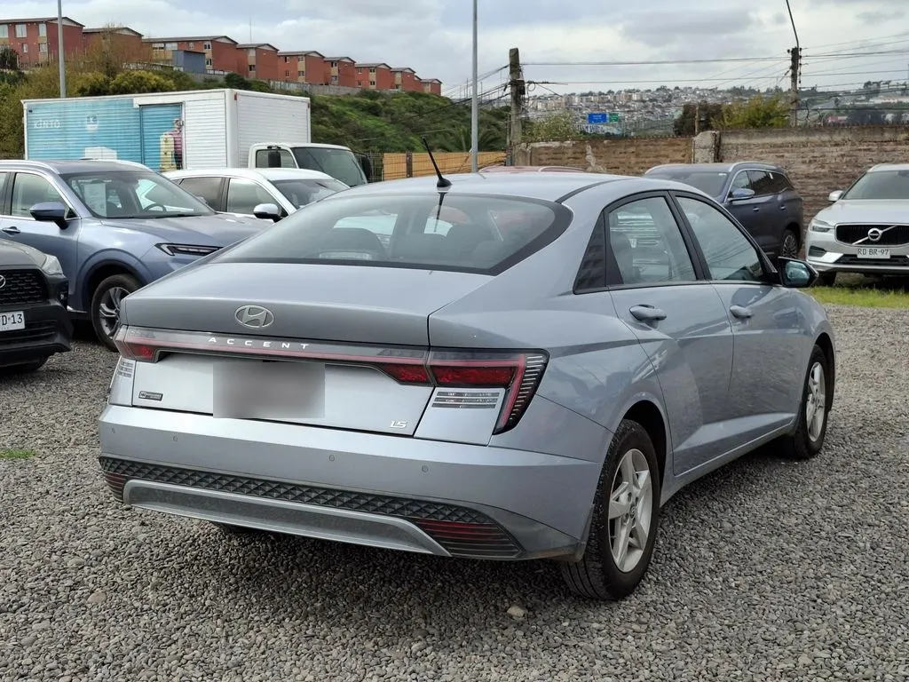 Hyundai Accent Plus año 2025