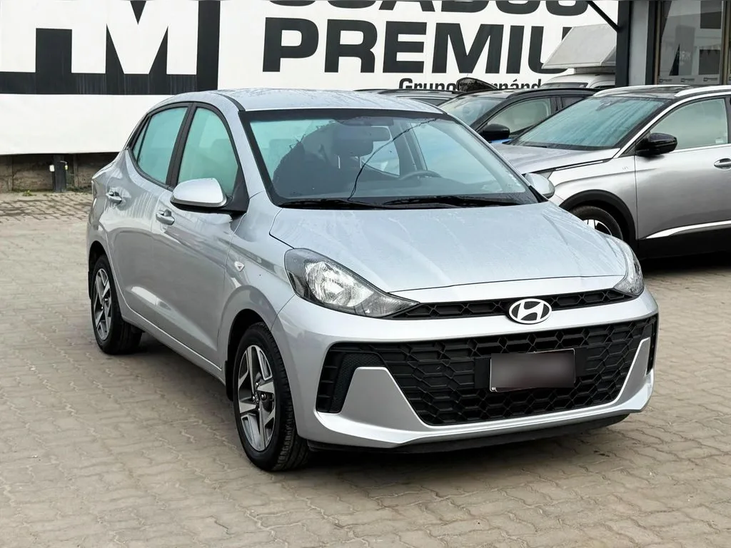 Hyundai I10 Plus Sdn año 2024