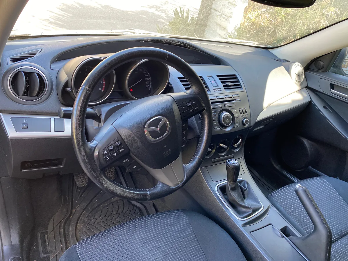 MAZDA MAZDA3 1.6 Sedan S At año 2014