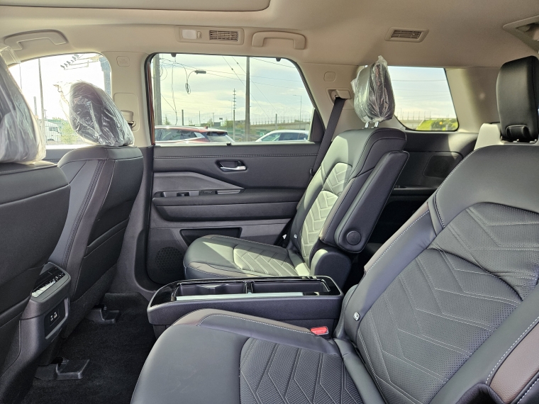Nissan Pathfinder Advance Cvt 4wd año 2026