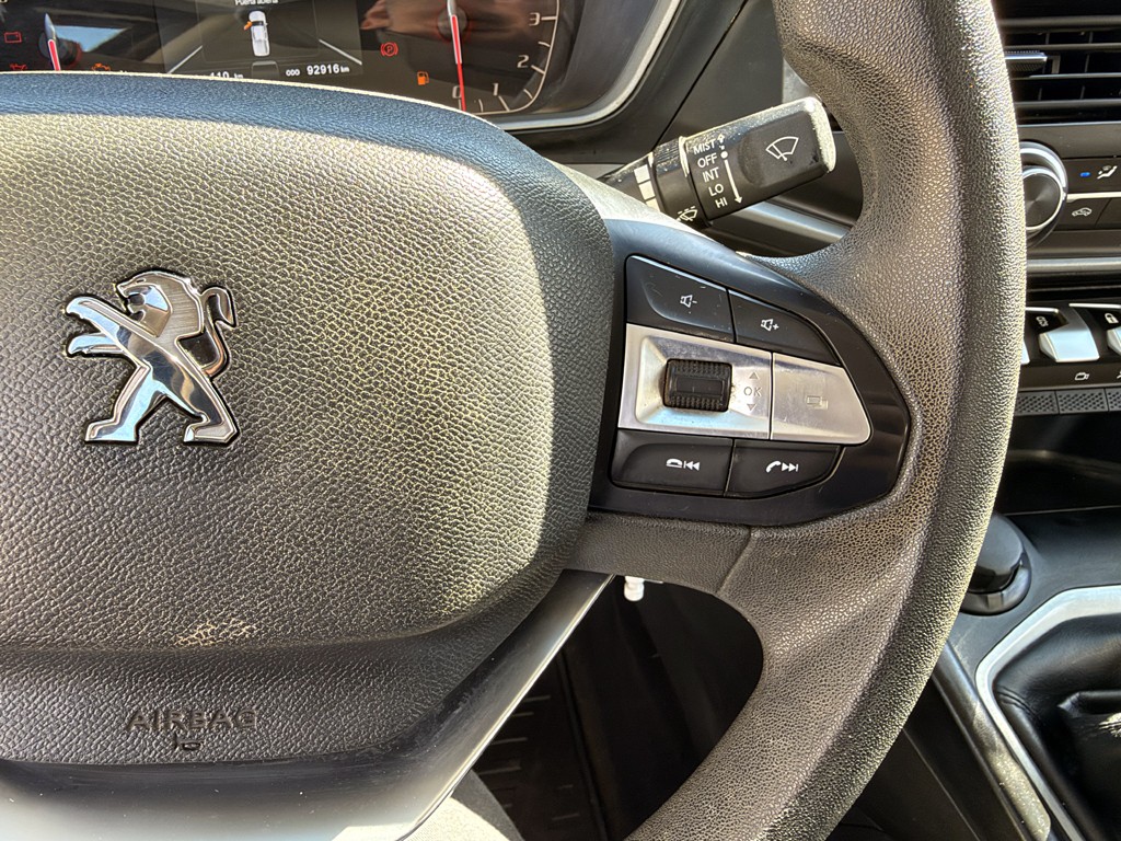 Peugeot Landtrek Active 4x4 año 2023