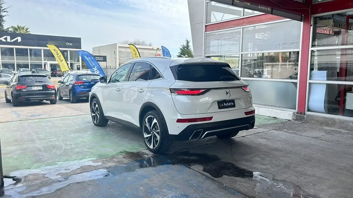 DS Automobiles Ds7 Crossback 2.0 Bluehdi 180 S&s Eat8 So Chic año 2022