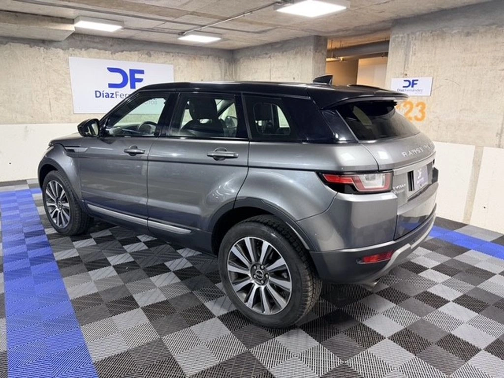 Land Rover Evoque Sport año 2018