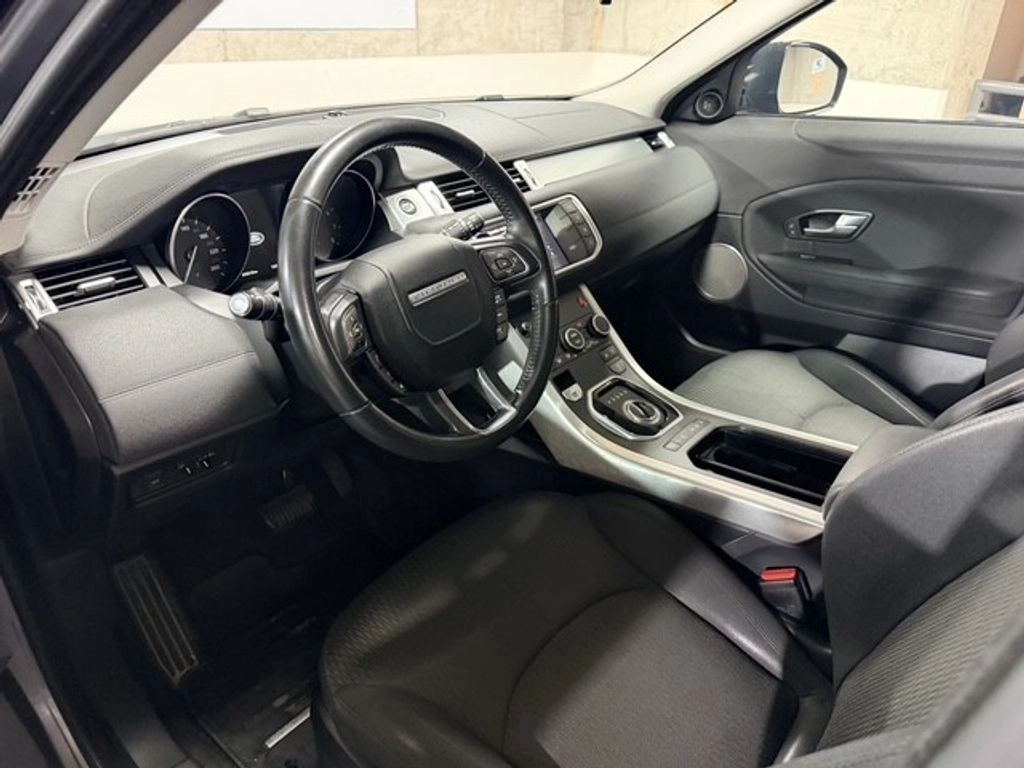 Land Rover Evoque Sport año 2018