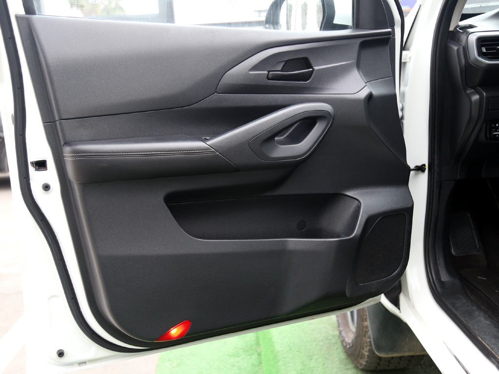 Peugeot Landtrek 1.9 4x2 Active Hdi año 2023