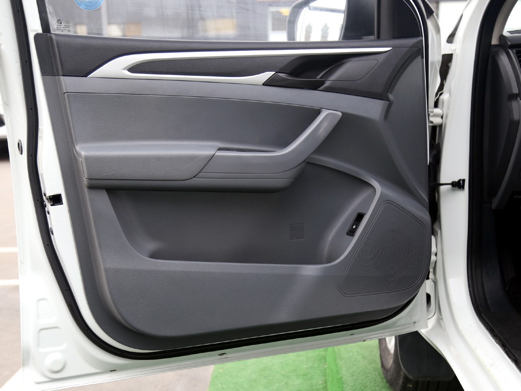 Maxus T60 4x2 Dx Mt año 2024