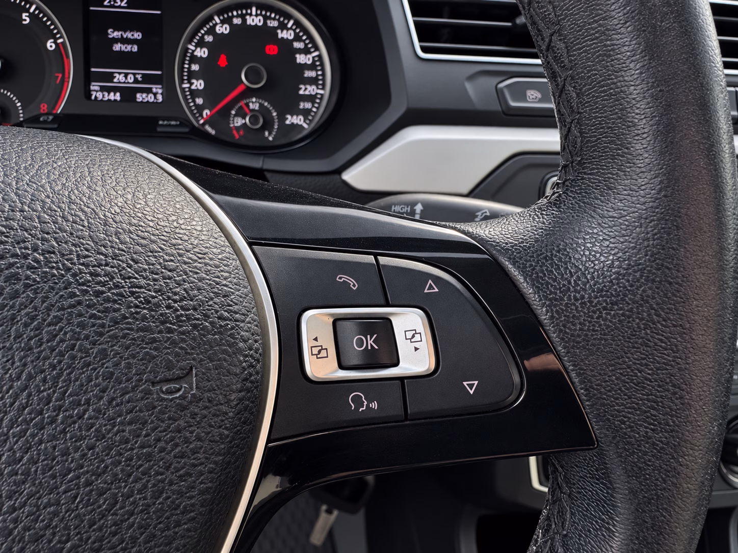 Volkswagen Gol Highline 1.6 año 2022