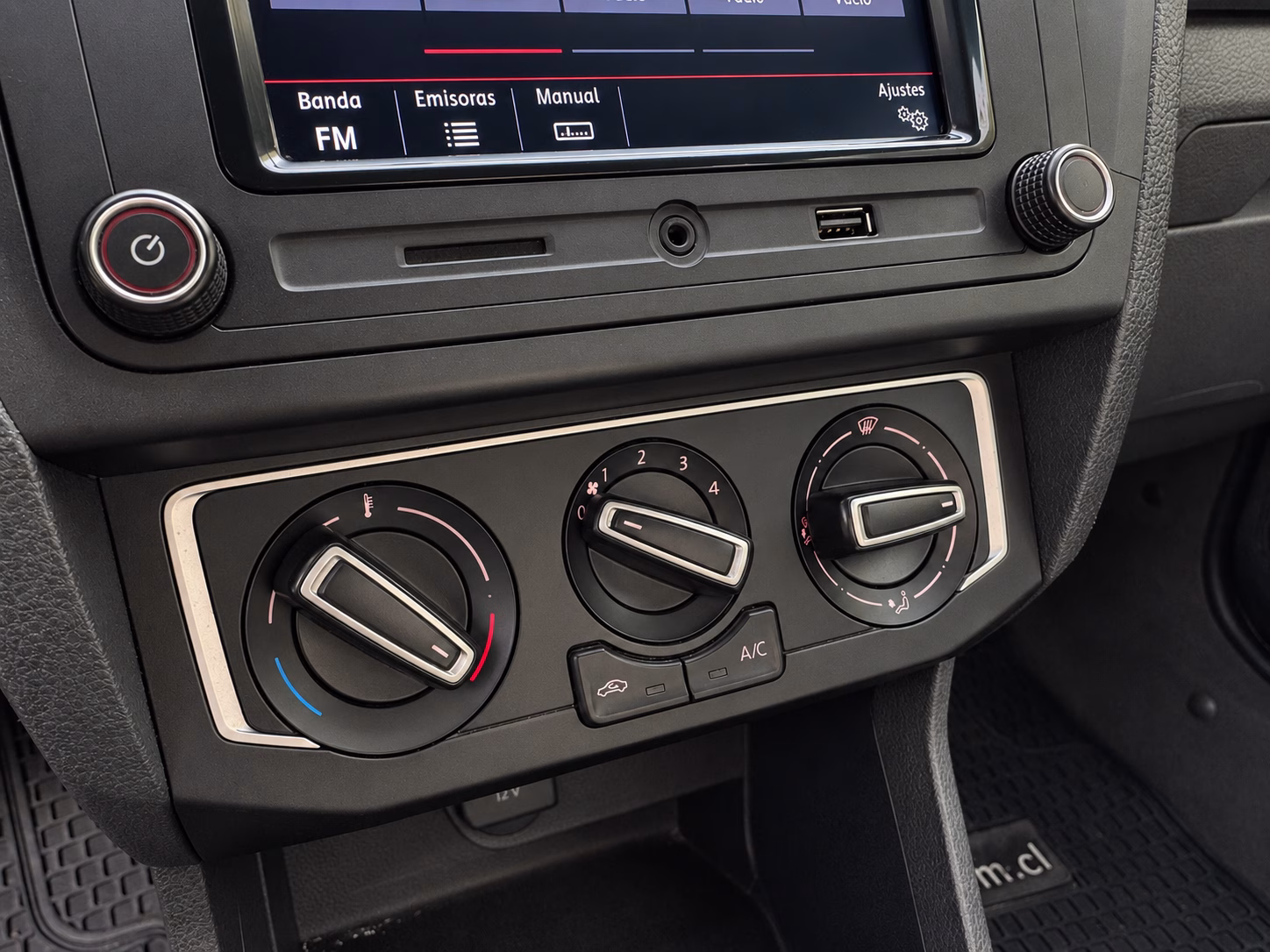 Volkswagen Gol Highline 1.6 año 2022