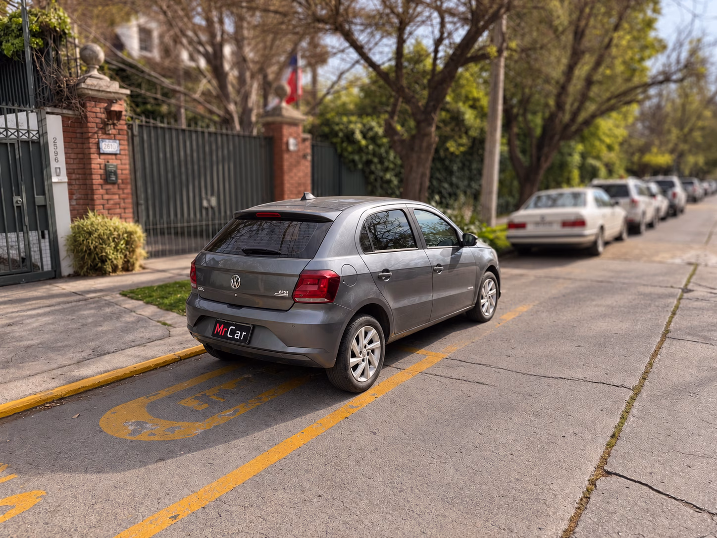 Volkswagen Gol Highline 1.6 año 2022