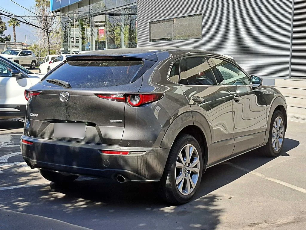 Mazda Cx-30 4x2 2.0 At año 2026