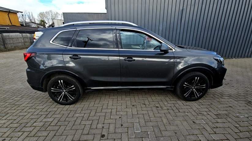 MG Mg Rx5 1.5t Com 2wd Mt 5p año 2024