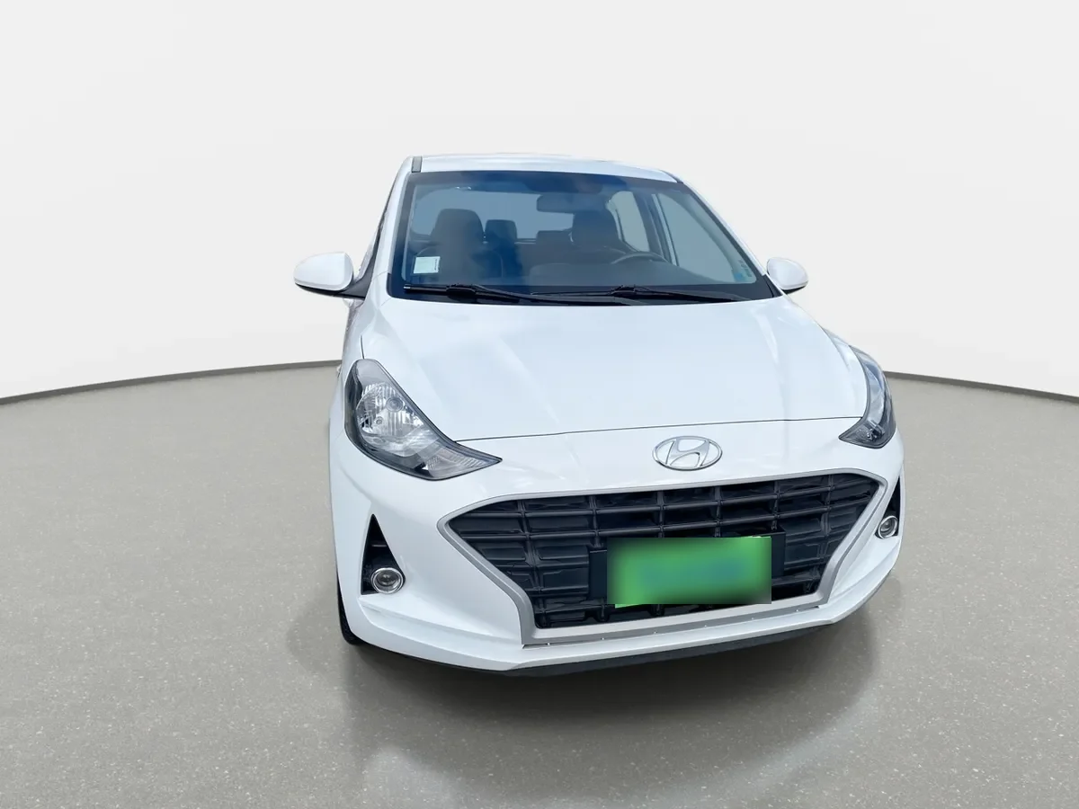 Hyundai Grand I10 1.2 Plus 4x2 Hb Mt 5p año 2022