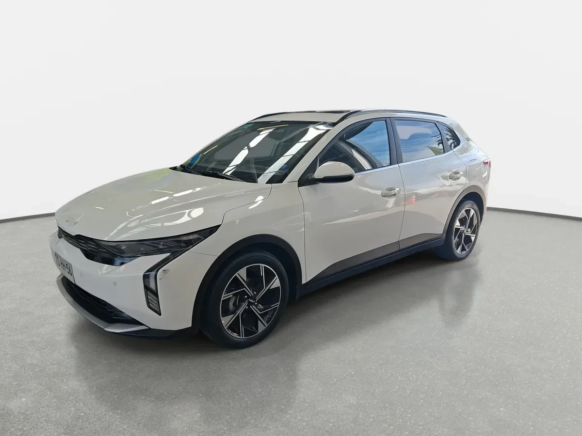 Kia K3 Cross 1.6 Ex Full 4x2 Mt 5p año 2024