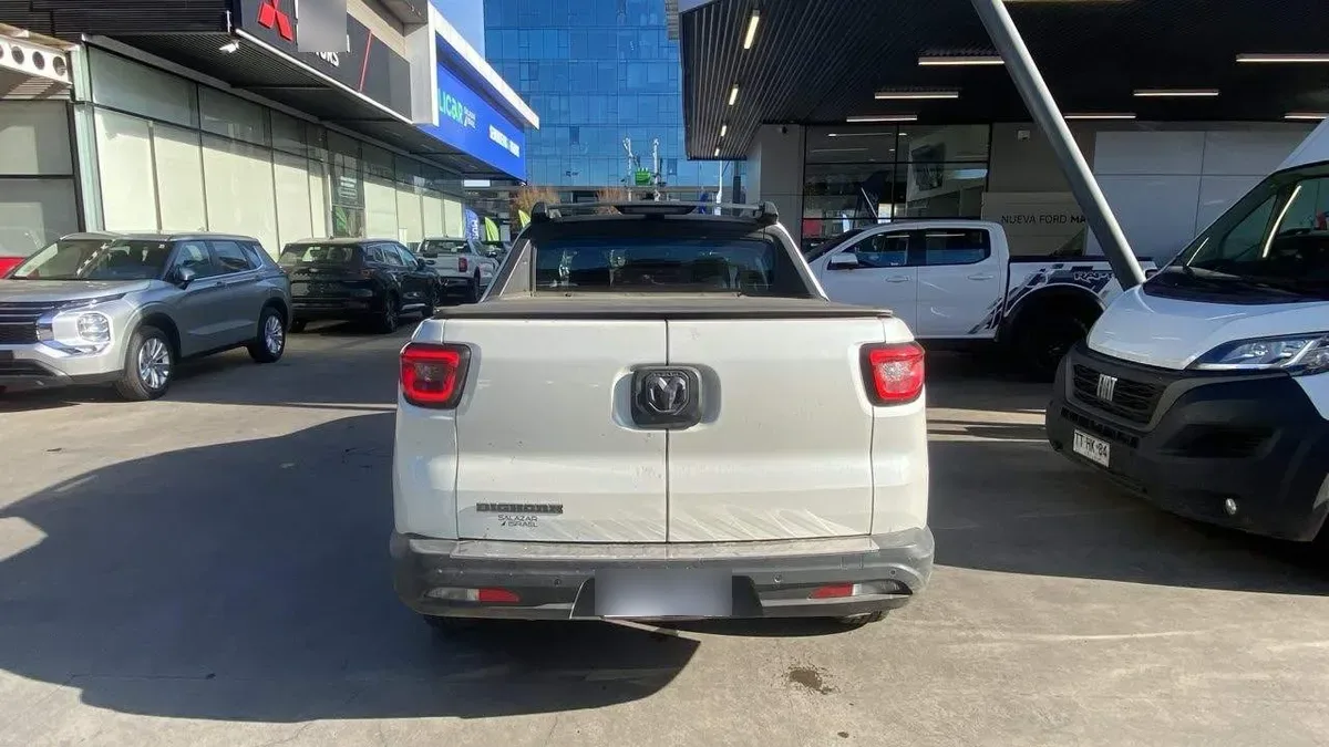 Ram 1000 1.8 Big Horn Lx 4x2 Dob. Cab. At 4p año 2023