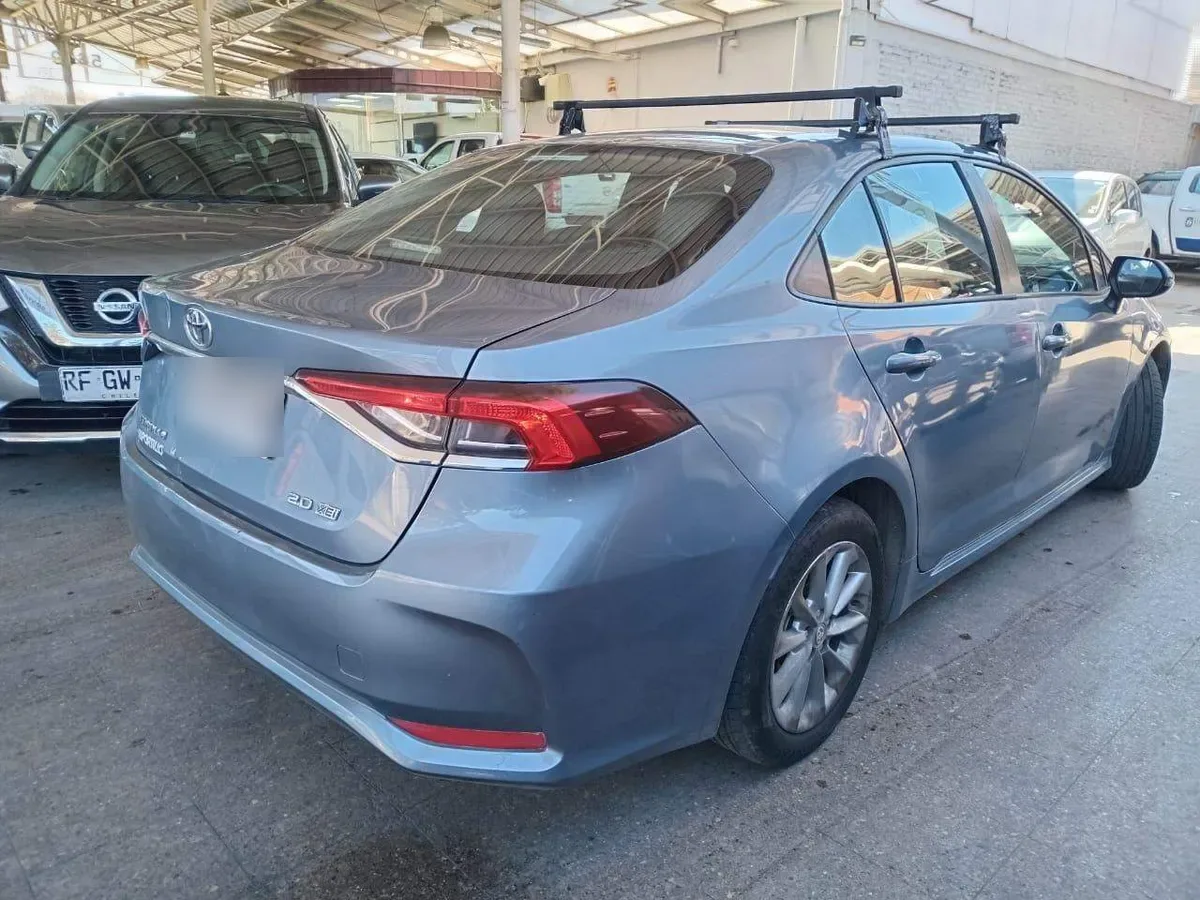 Toyota Corolla 2.0 Xei 4x2 Cvt At 4p año 2022