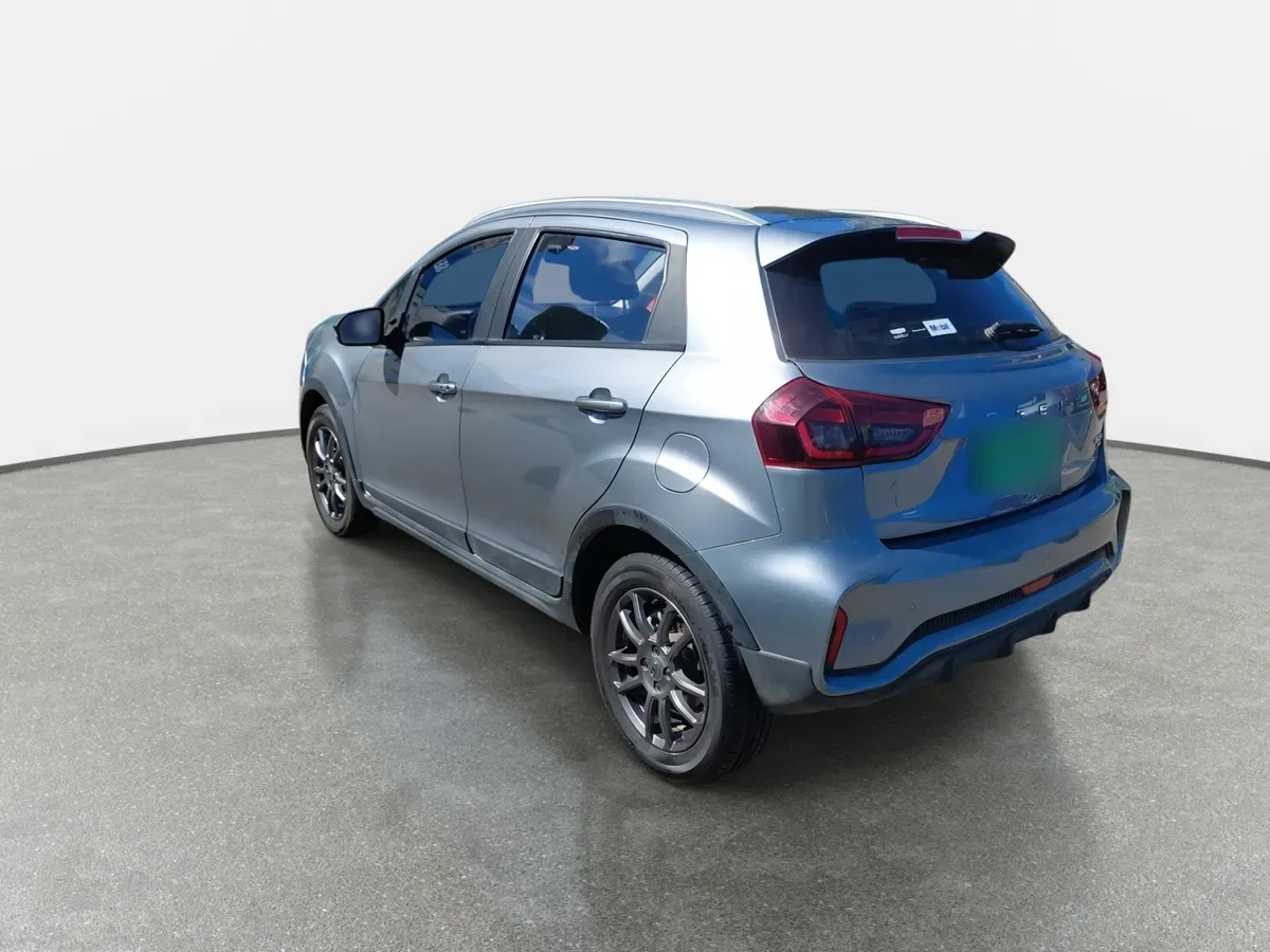 Geely Gx3 Pro 1.5 Gf 4x2 Cvt At 5p año 2024
