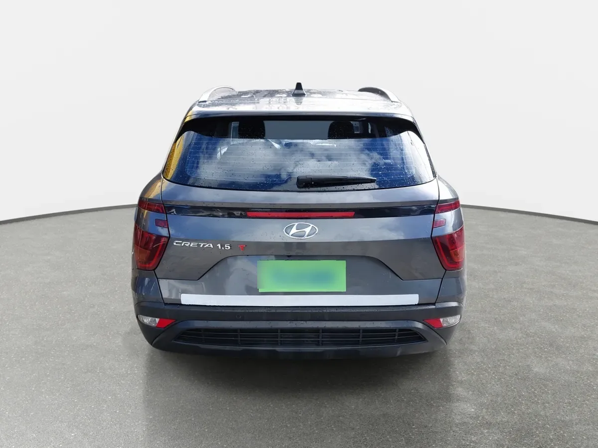 Hyundai Creta 1.5 Plus Su2i 4x2 Mt 5p año 2021