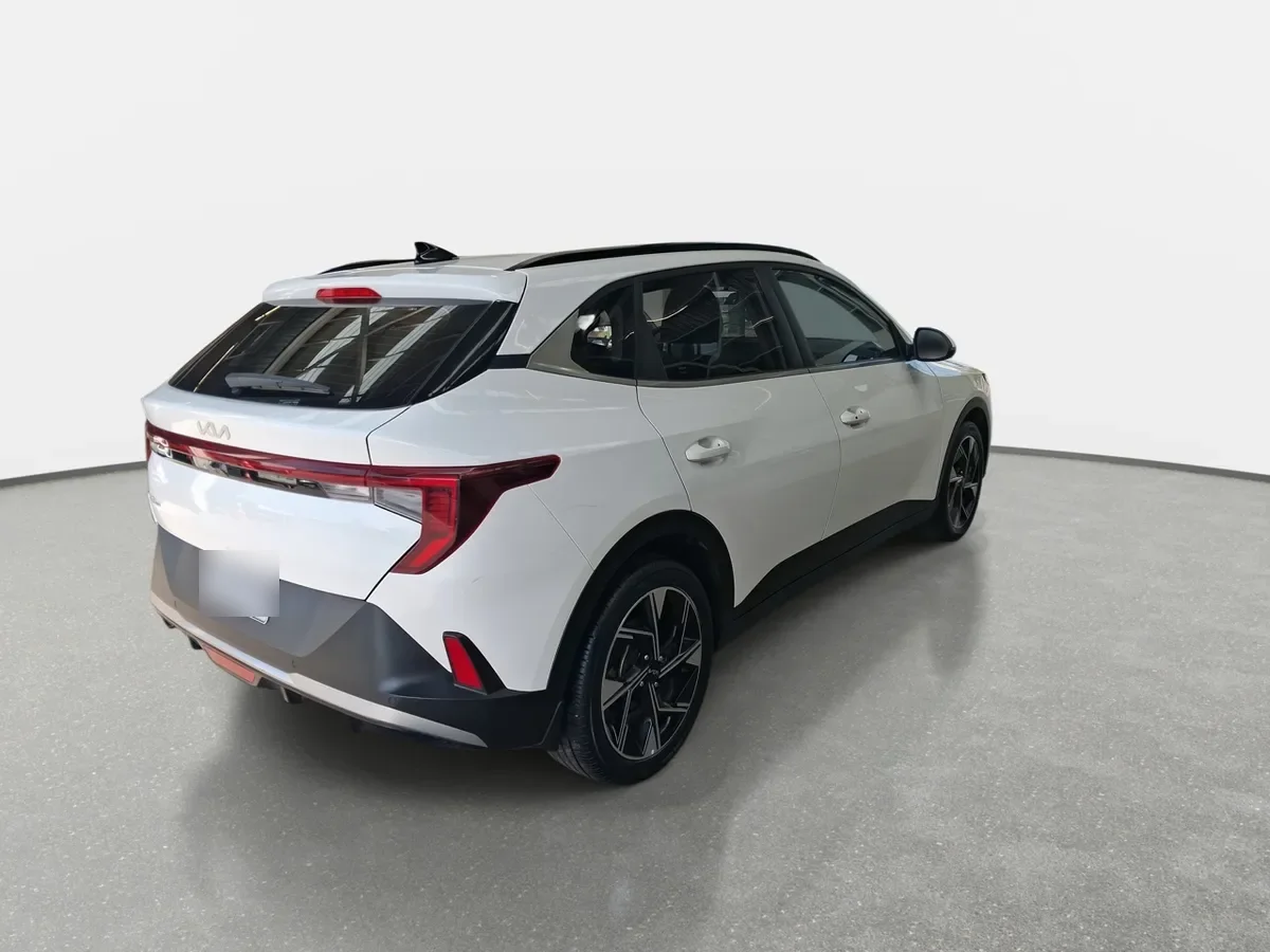 Kia K3 Cross 1.6 Ex Full 4x2 Mt 5p año 2024