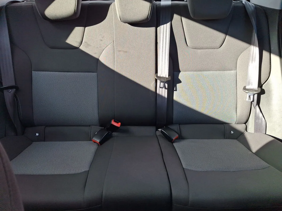 Chevrolet Sail 1.5 Nb Ltz R 4x2 Sdn Cvt At 4p año 2024