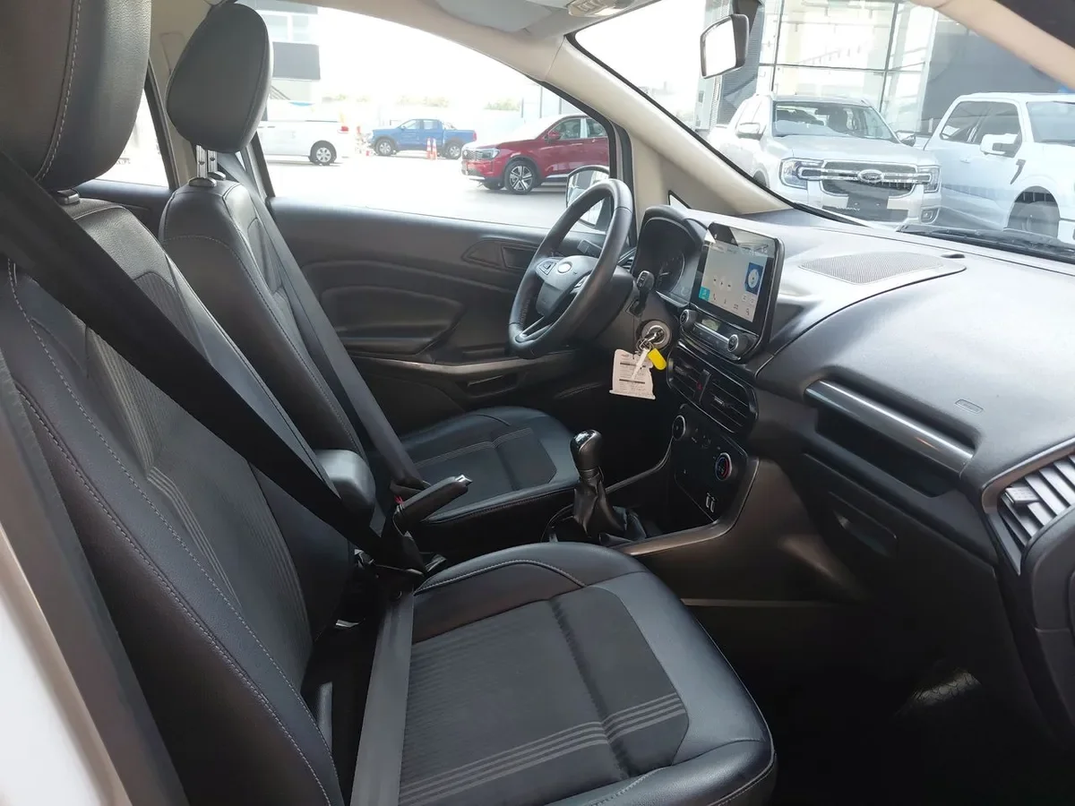 Ford Ecosport 1.5 Freestyle 4x2 Mt 5p año 2019