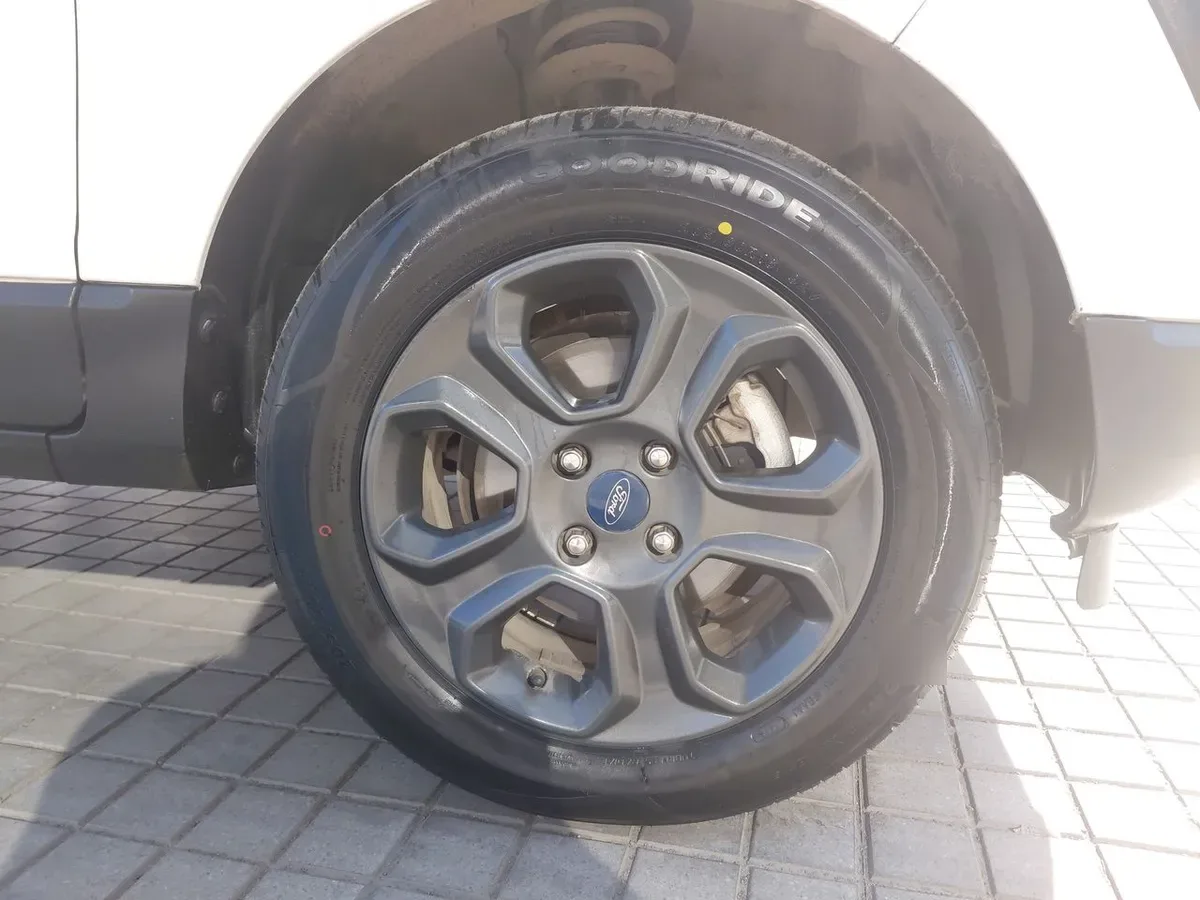 Ford Ecosport 1.5 Freestyle 4x2 Mt 5p año 2019