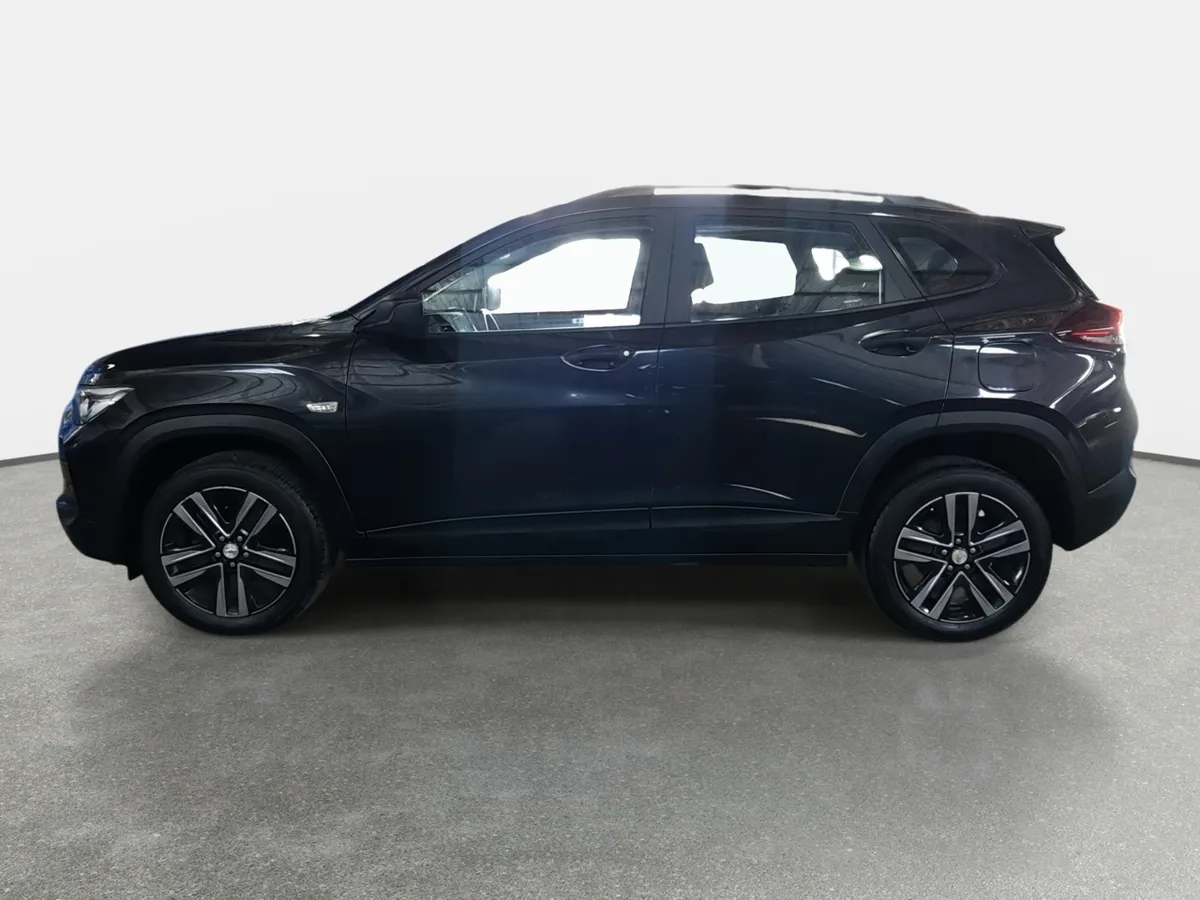 Chevrolet Tracker 1.2t Ls R 4x2 Mt 5p año 2024