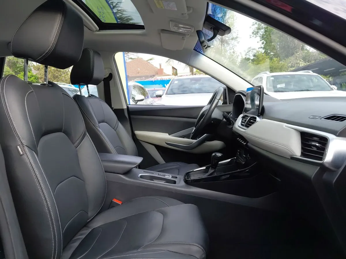 Chevrolet Captiva 1.5t Premier Fwd Cvt At 5p año 2022