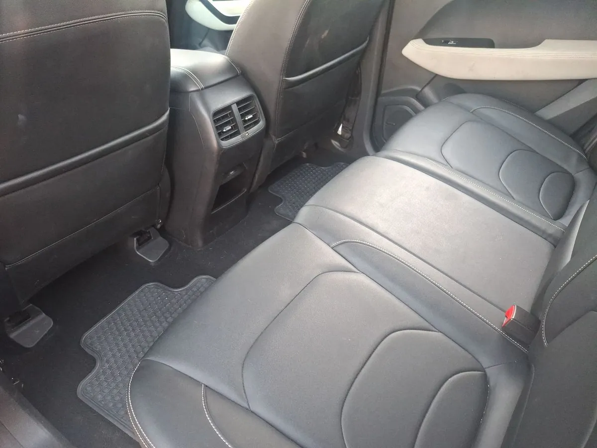 Chevrolet Captiva 1.5t Lt Fwd Mt 5p año 2022