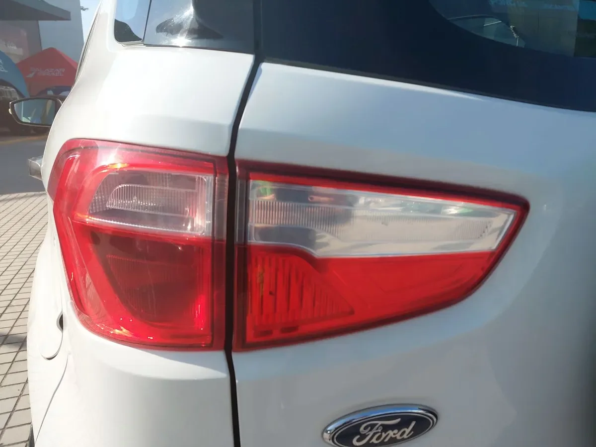 Ford Ecosport 1.5 Freestyle 4x2 Mt 5p año 2019