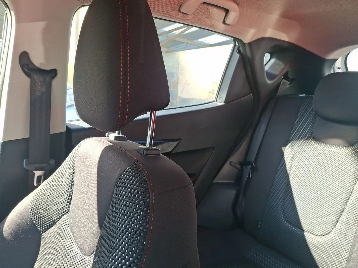 JAC Js2 1.5 Luxury 4x2 Cvt At 5p año 2025
