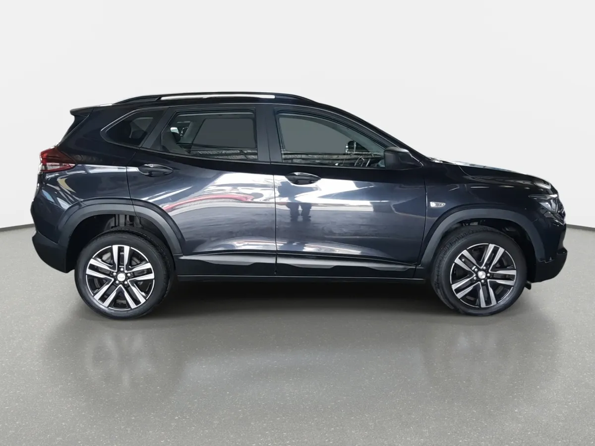 Chevrolet Tracker 1.2t Ls R 4x2 Mt 5p año 2024