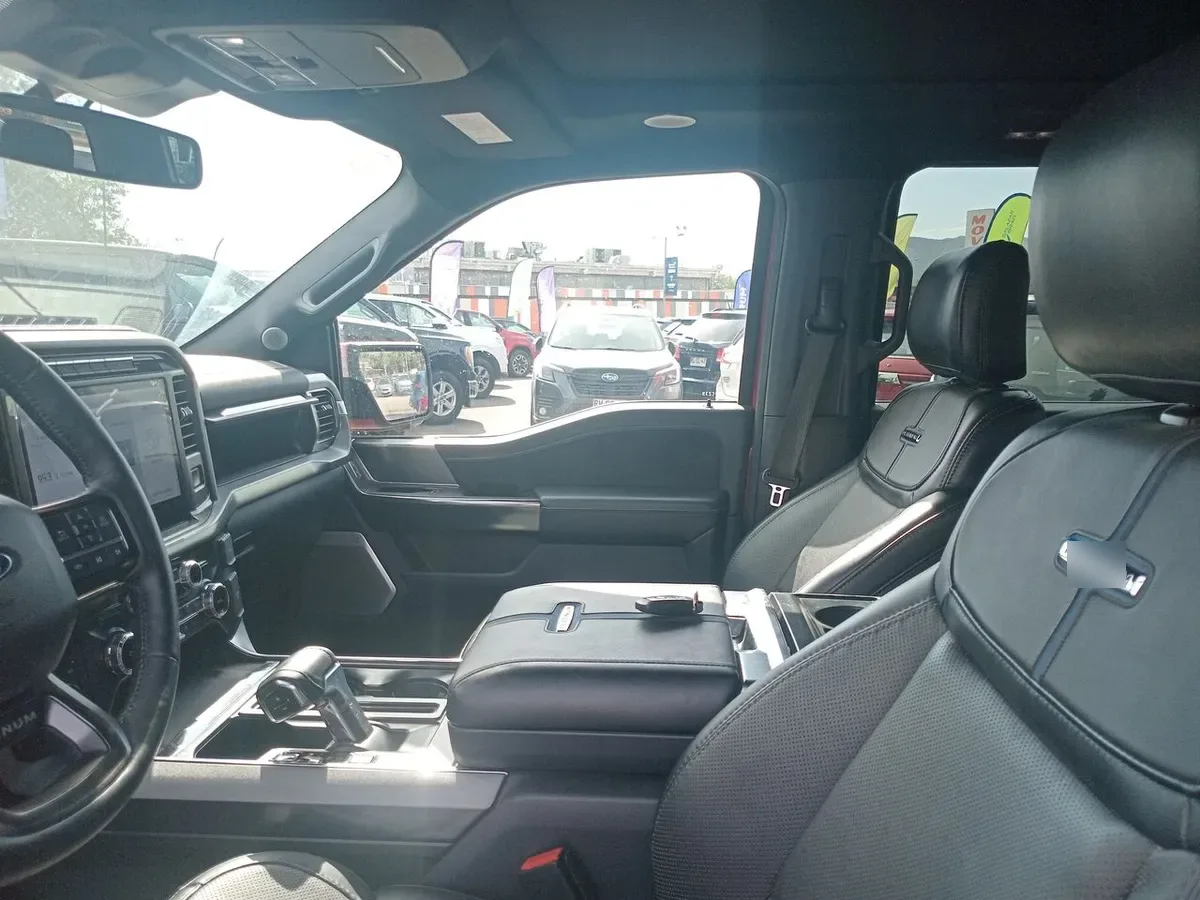 Ford F-150 3.5 Platinum Cc Dob. Cab. 4x4 At 4p año 2025